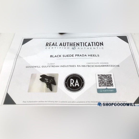 Prada Womens Black Suede Pointed Toe Slip On Vintage Kitten Heels 37 - Picture 3 of 8